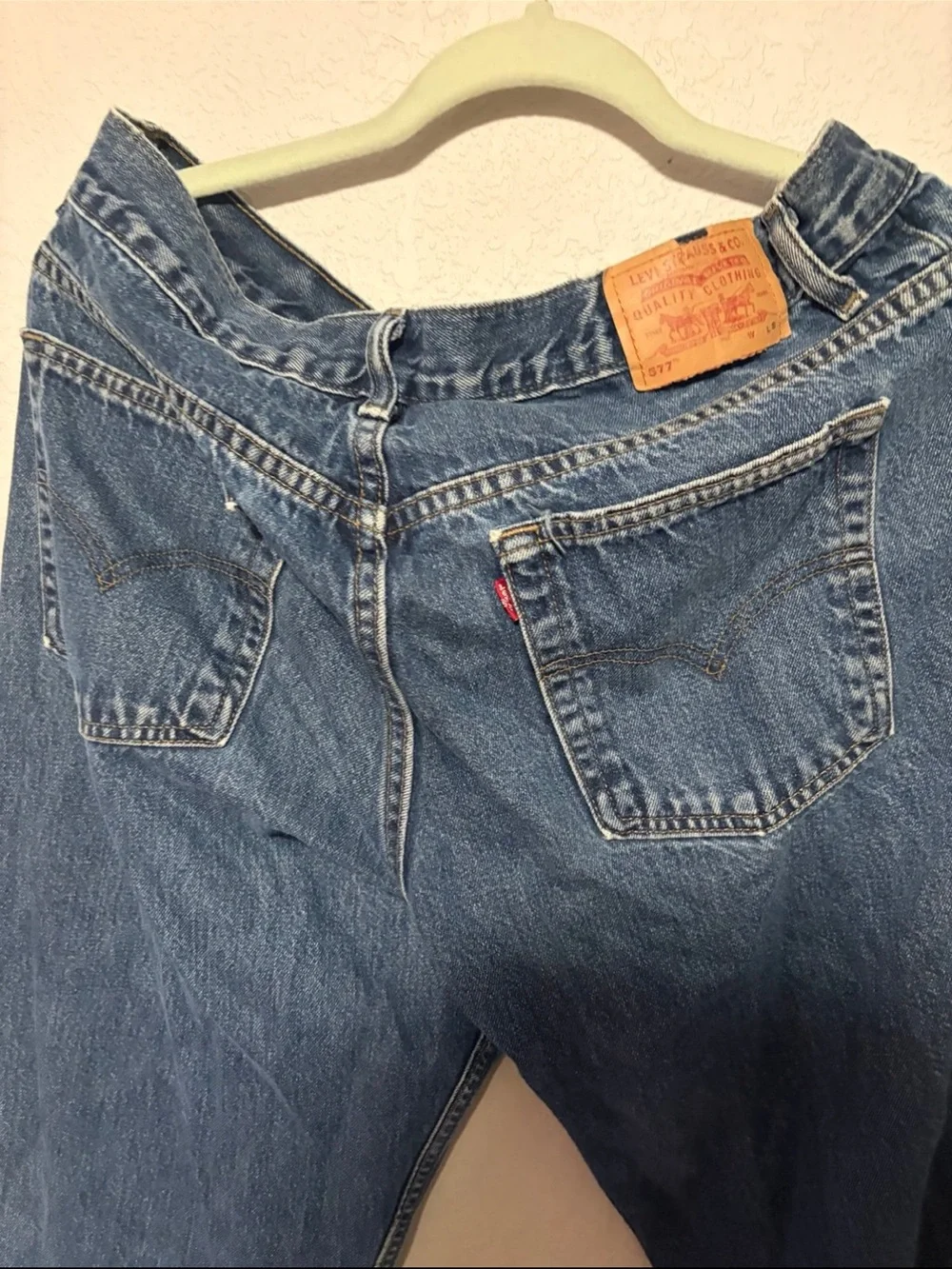 Levi’s jeans red tag 2000s